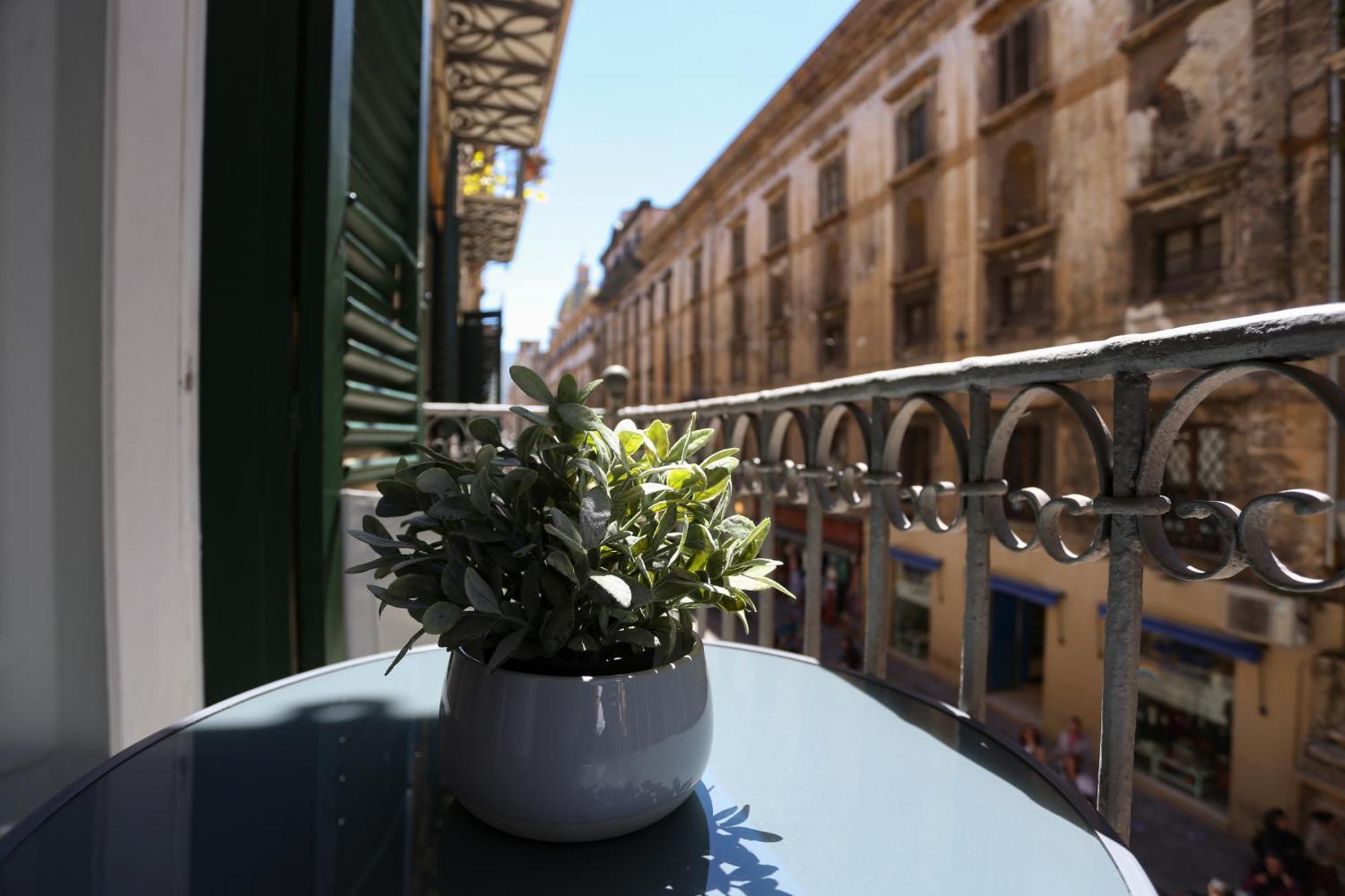 Apartament Maqueda View Palermo Zewnętrze zdjęcie